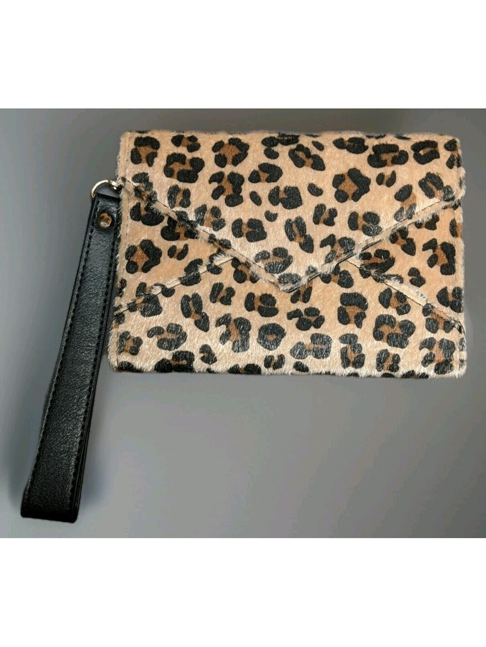 Leopard Print Faux Fur Wristlet Clutch Wallet Brown Beige Card Holder Zip
